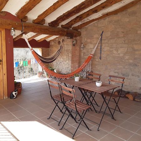 Casa Miret Guest House Vallvert de Queralt ภายนอก รูปภาพ