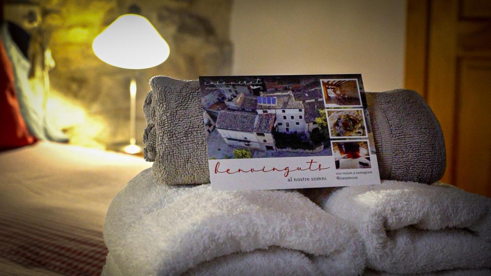 Casa Miret Guest House Vallvert de Queralt ภายนอก รูปภาพ