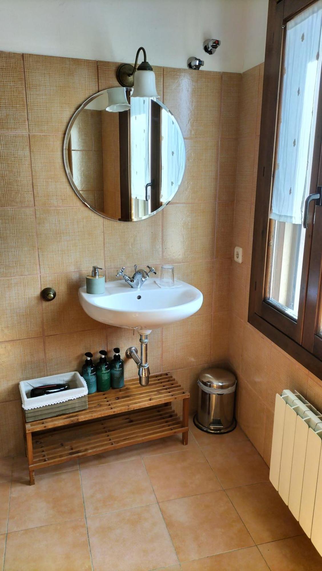 Casa Miret Guest House Vallvert de Queralt ภายนอก รูปภาพ