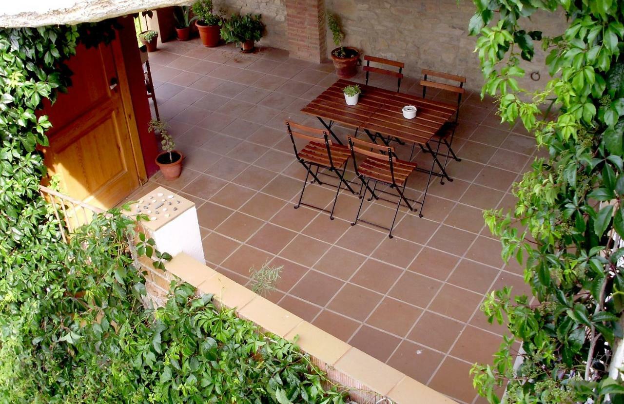 Casa Miret Guest House Vallvert de Queralt ภายนอก รูปภาพ