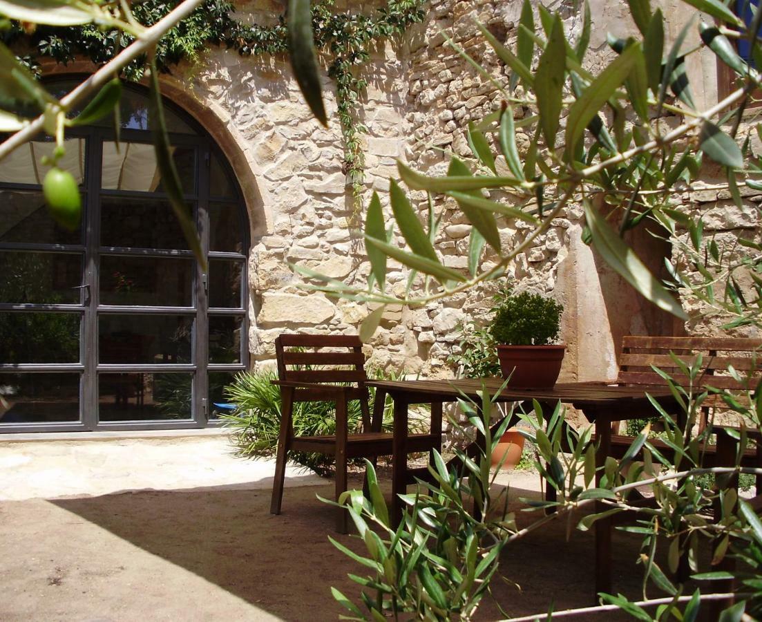 Casa Miret Guest House Vallvert de Queralt ภายนอก รูปภาพ